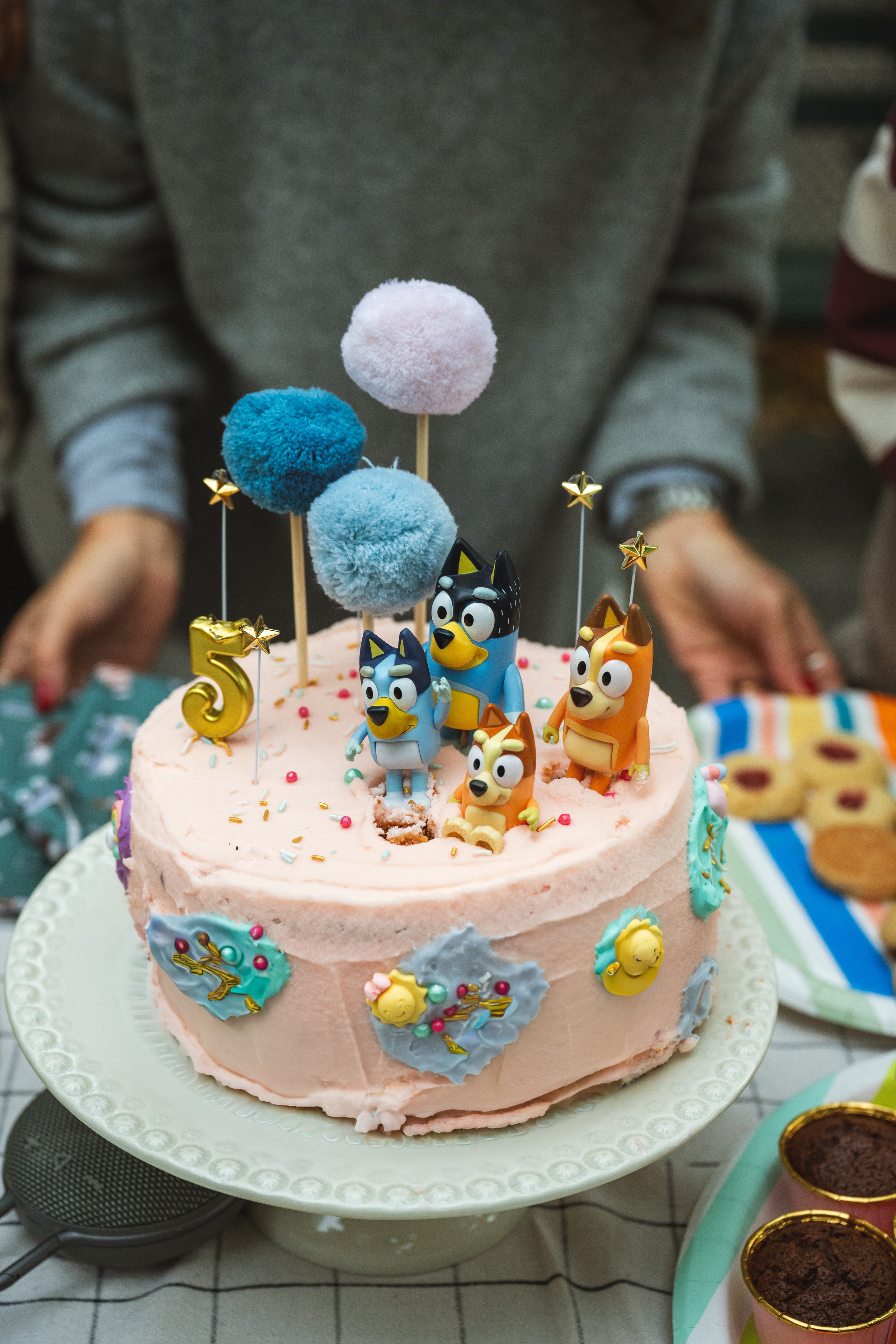 Customized birthday cake